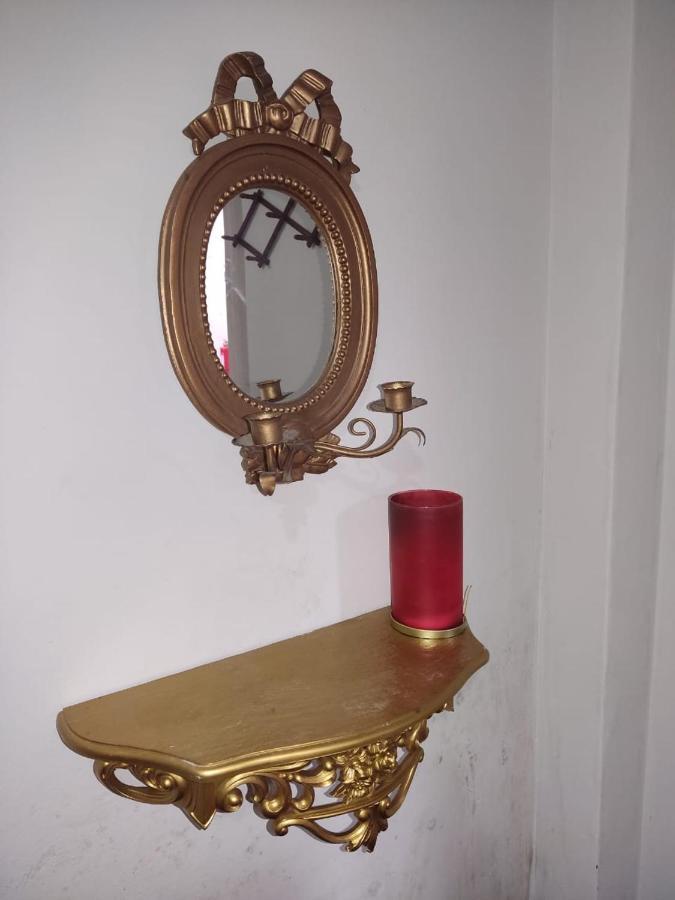 בית הארחה אוקסאפמפה 	Suzet House מראה חיצוני תמונה