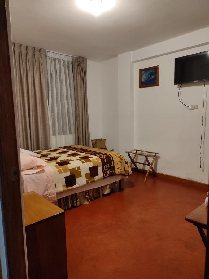 בית הארחה אוקסאפמפה 	Suzet House מראה חיצוני תמונה