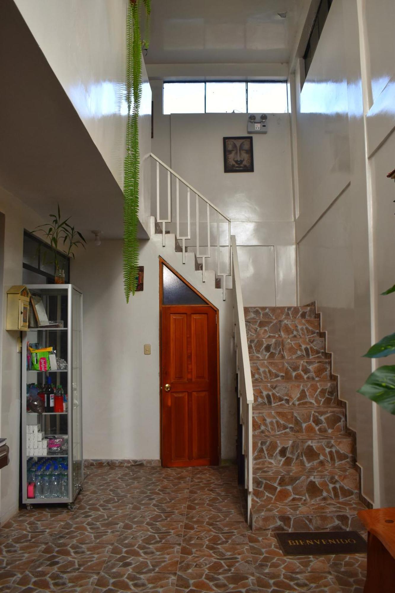 בית הארחה אוקסאפמפה 	Suzet House מראה חיצוני תמונה
